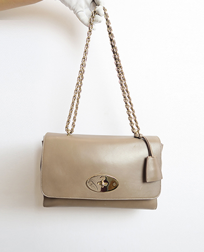 Lily Bag, front view